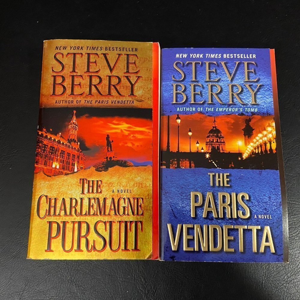 ⭐4 FOR $20⭐ Set of Two Steve Berry Paperback Novels
